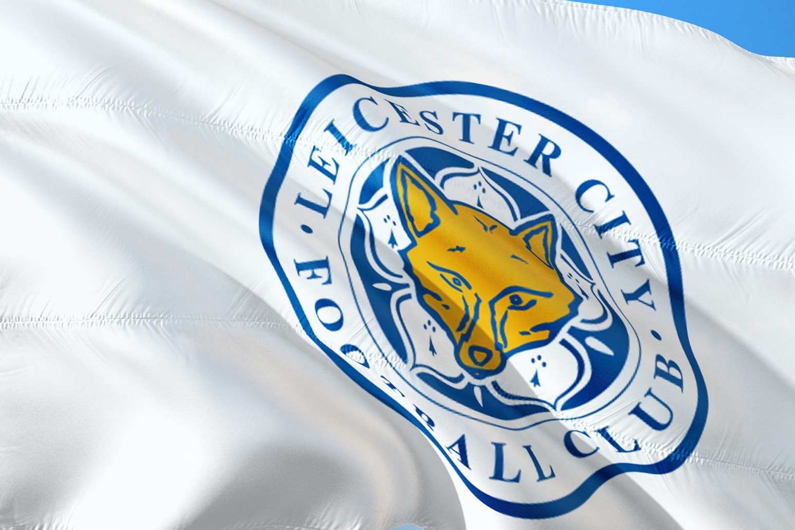 Leicester chairman confirmed as one of five dead in helicopter crash 